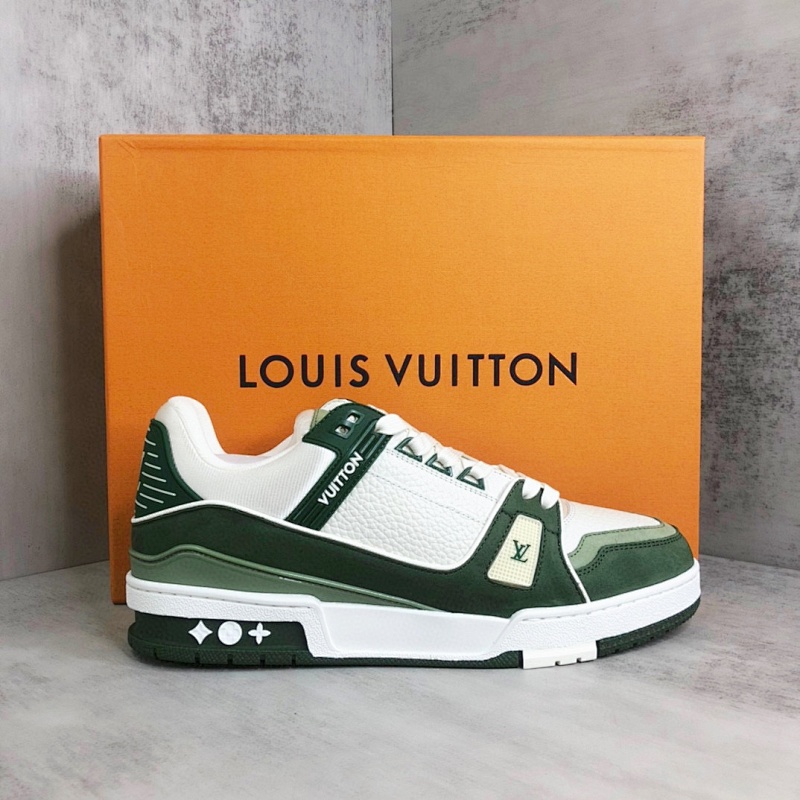 LOUIS VUITTON SHOES (528)