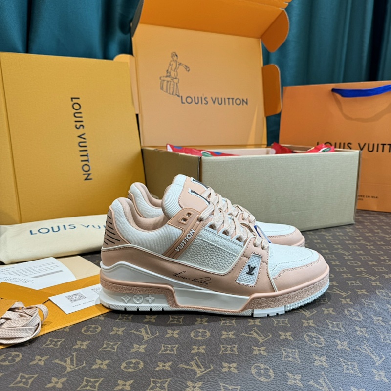 LOUIS VUITTON SHOES (339)