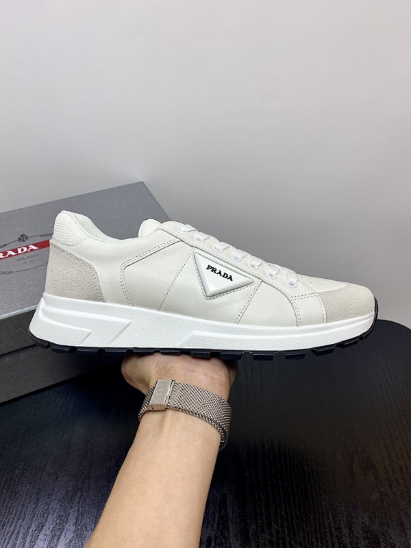 PRADA SHOES (446)