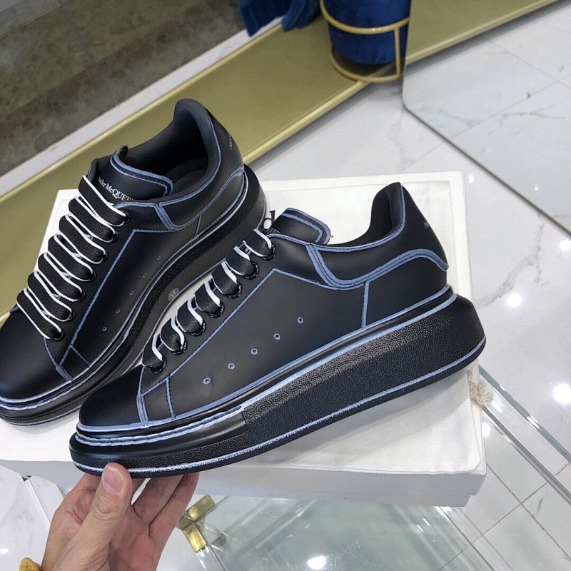 ALEXANDER MCQUEEN (83)