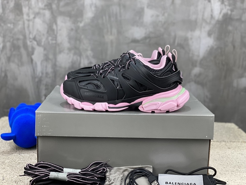 BALENCIAGA SNEAKERS (660)