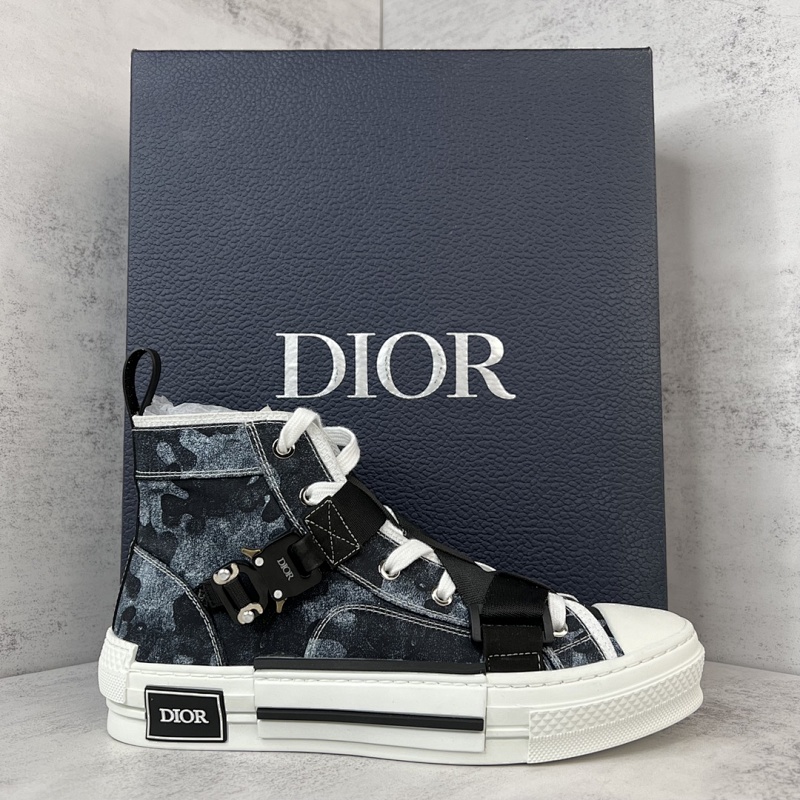 DIOR SNEAKERS (103)