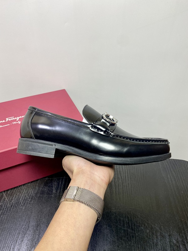 FERRAGAMO SHOES (115)
