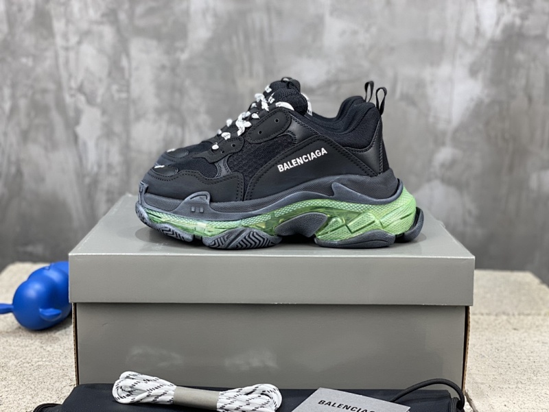 BALENCIAGA SNEAKERS (546)