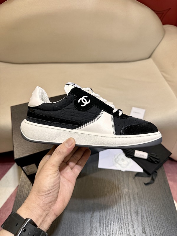 CHANEL SHOES (147)