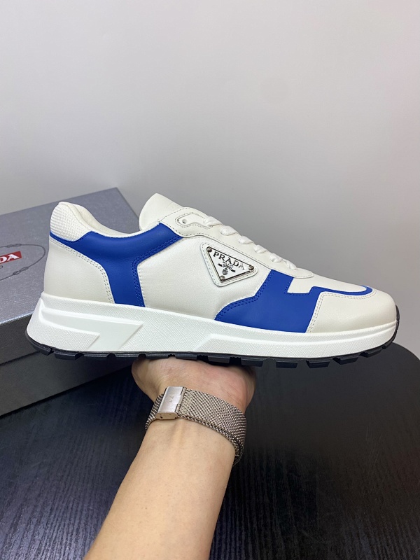 PRADA SHOES (453)