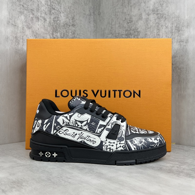 LOUIS VUITTON SHOES (569)