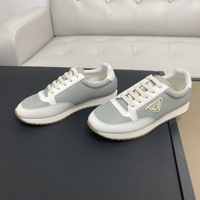 PRADA SHOES (220)