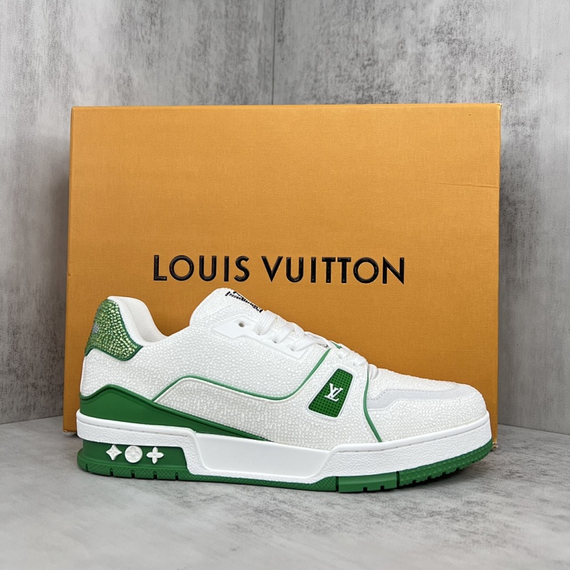 LOUIS VUITTON SHOES (619)