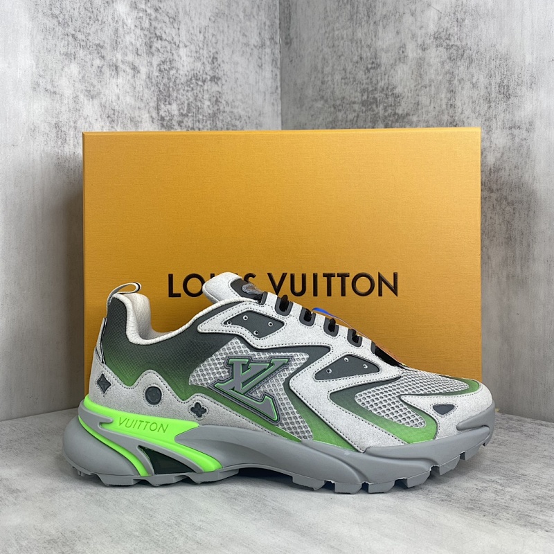 LOUIS VUITTON SNEAKERS (684)