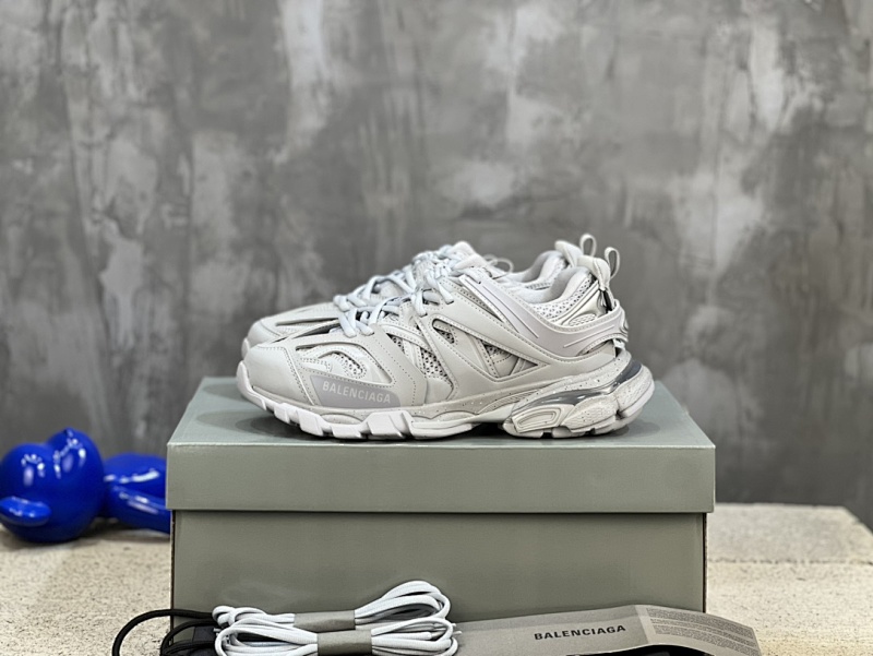 BALENCIAGA SNEAKERS (614)