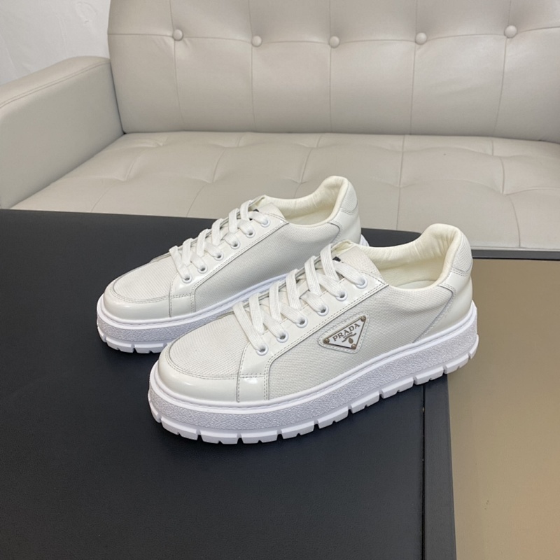 PRADA SHOES (138)