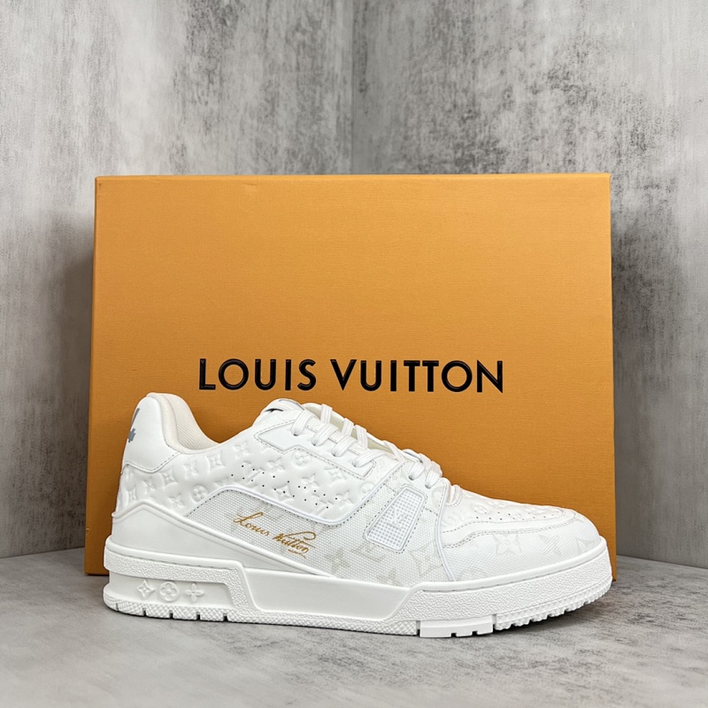 LOUIS VUITTON SNEAKERS (612)