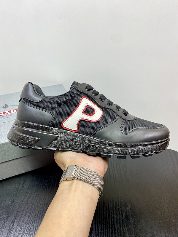 PRADA SHOES (545)