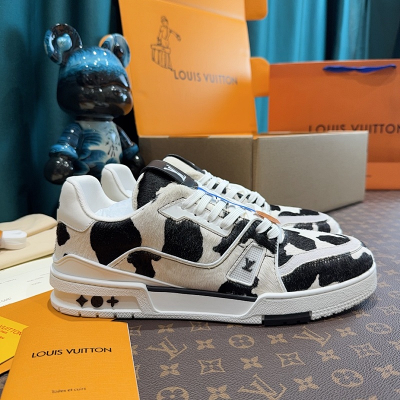 LOUIS VUITTON SHOES (149)