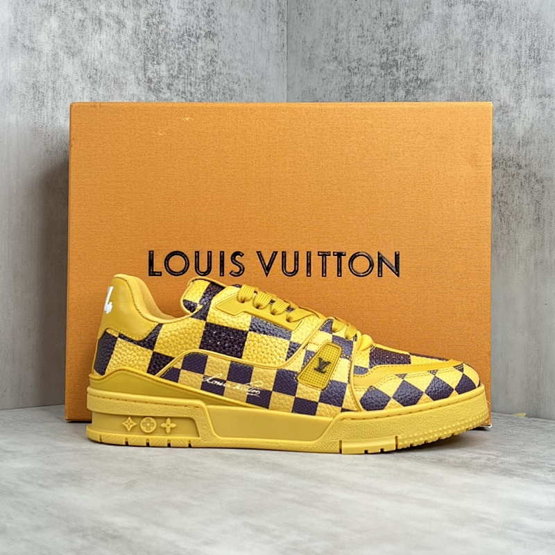 LOUIS VUITTON SHOES (547)