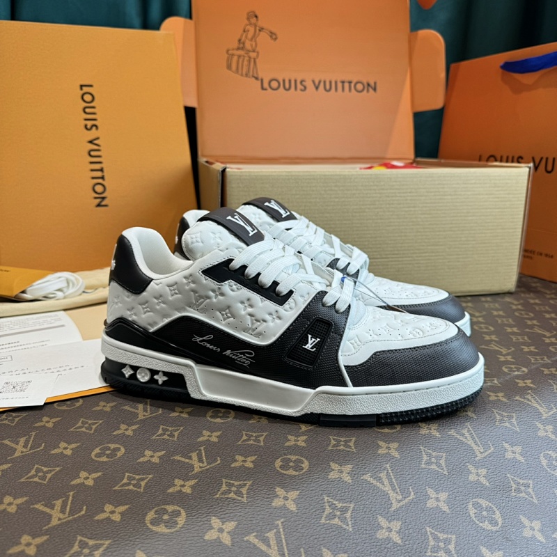 LOUIS VUITTON SHOES (352)