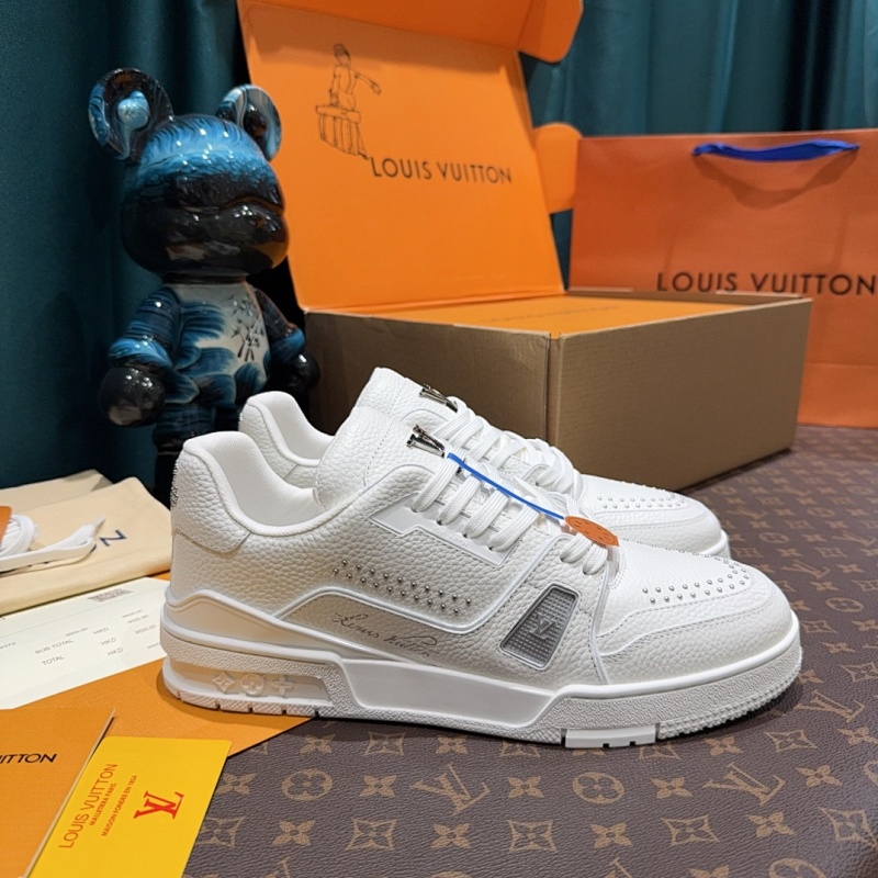 LOUIS VUITTON SHOES (161)