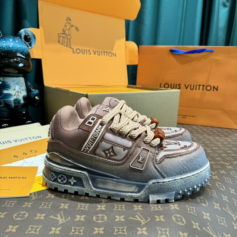 LOUIS VUITTON SHOES (254)