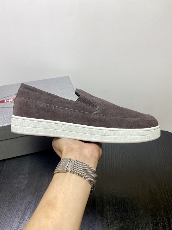 PRADA SHOES (582)