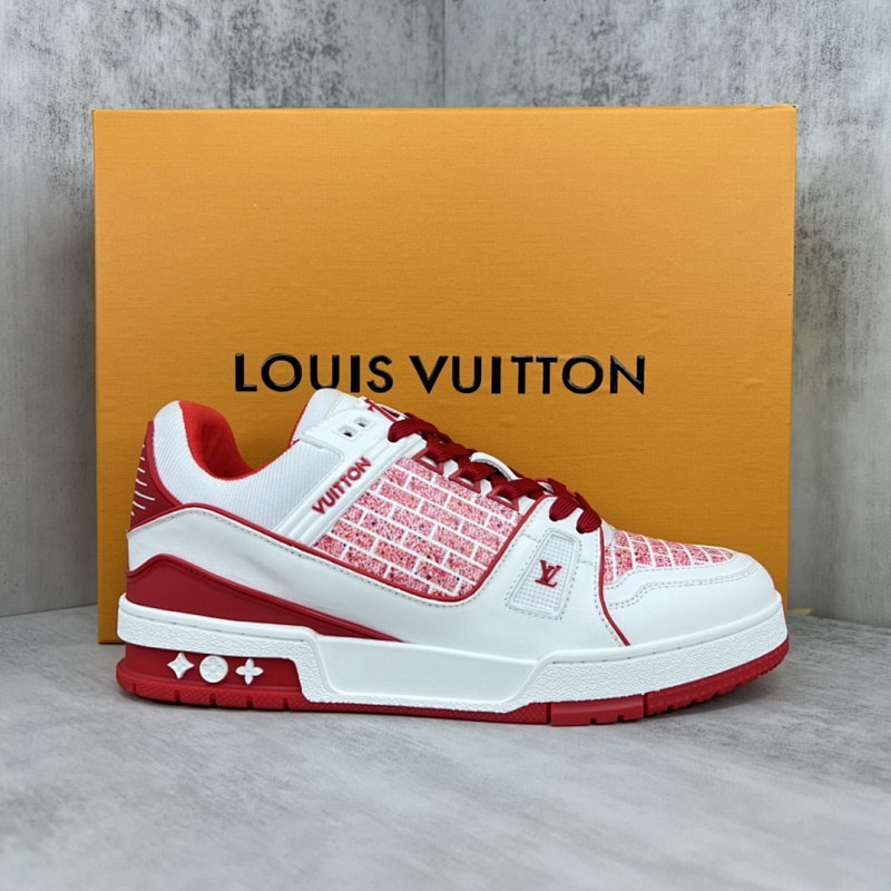 LOUIS VUITTON SHOES (586)