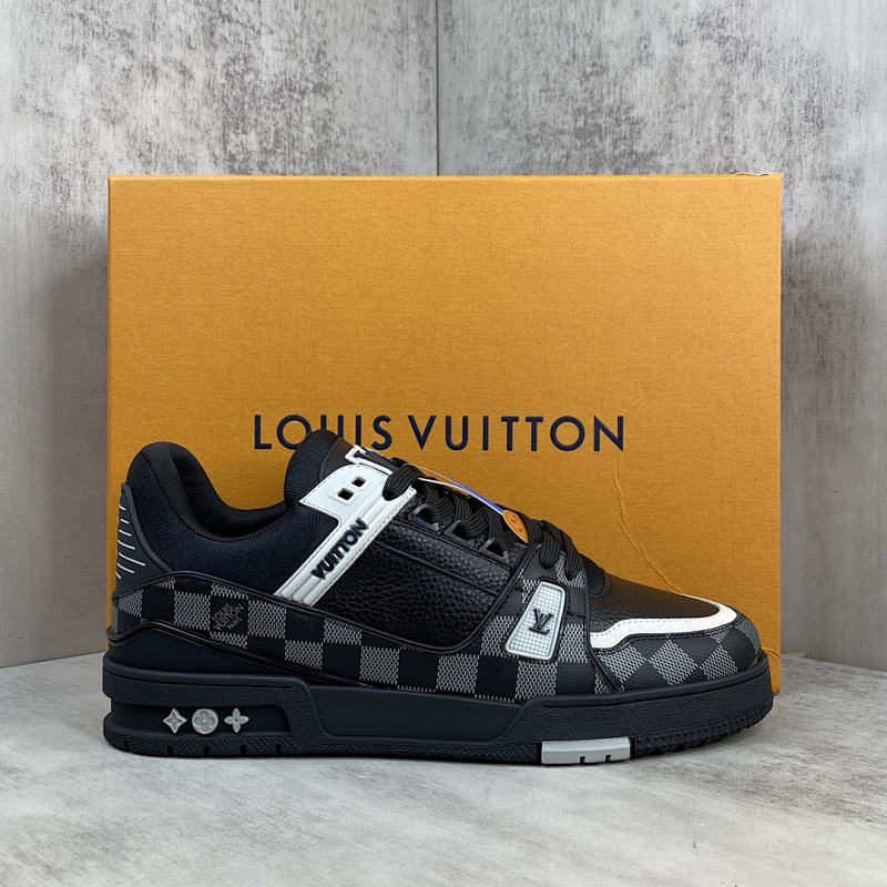 LOUIS VUITTON SHOES (350)