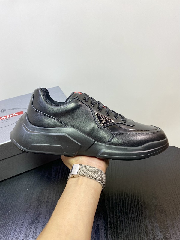 PRADA SHOES (412)