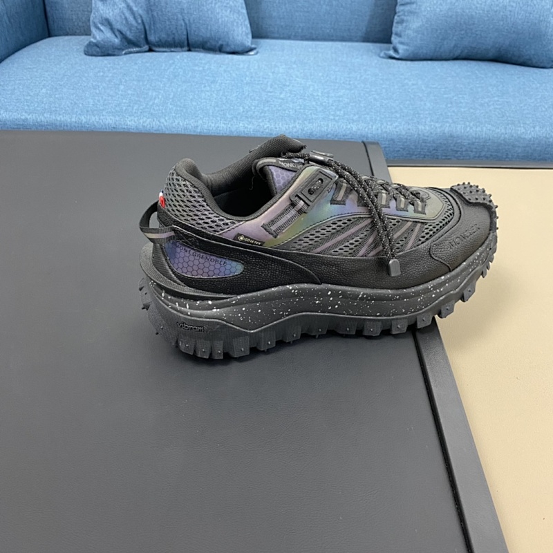 MONCLER SHOES (10)