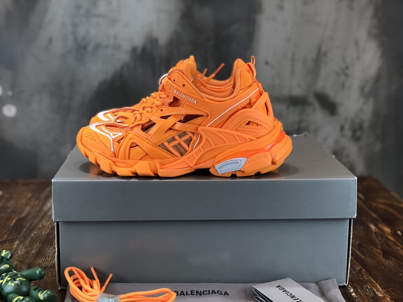 BALENCIAGA SNEAKERS (474)