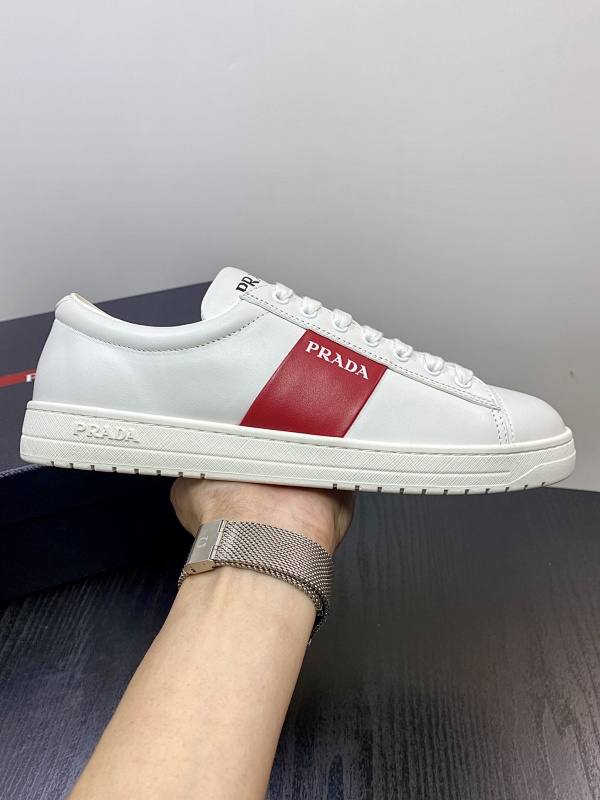 PRADA SHOES (500)