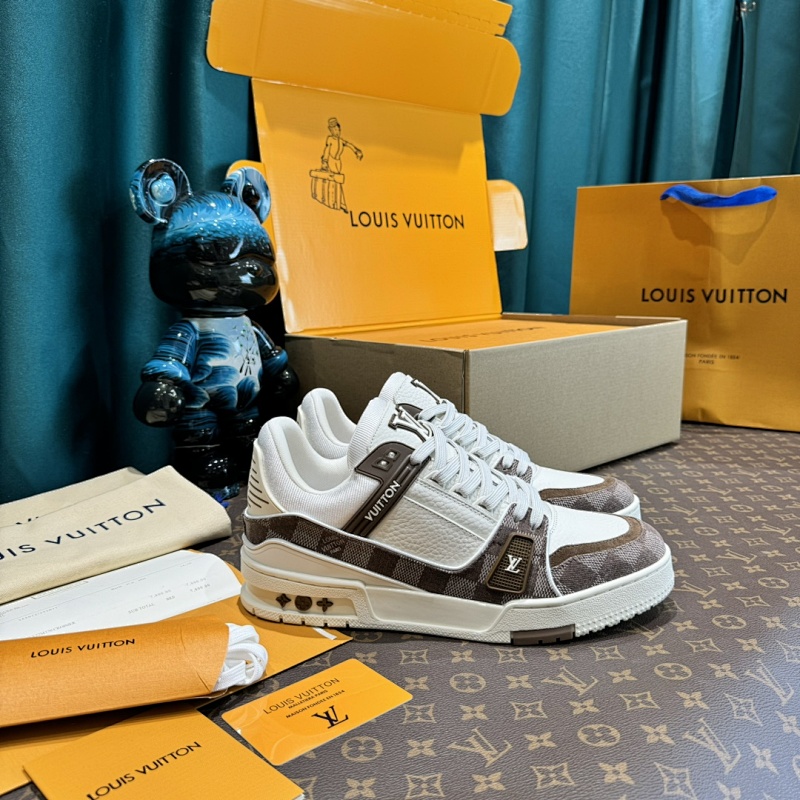 LOUIS VUITTON SHOES (302)