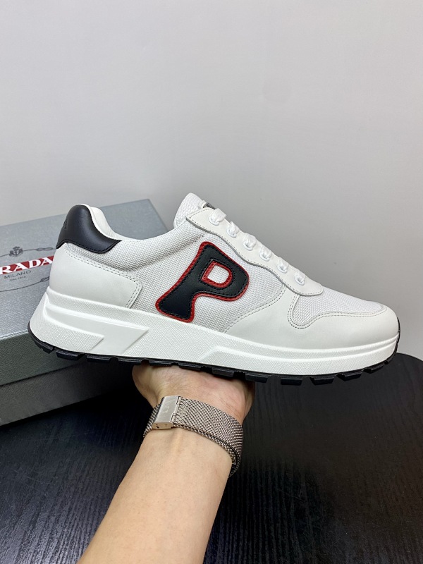 PRADA SHOES (546)