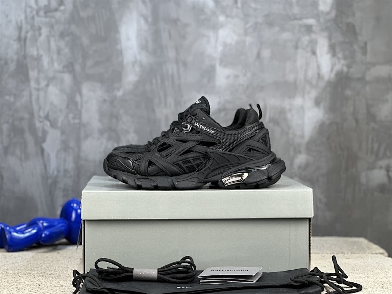 BALENCIAGA SNEAKERS (116)