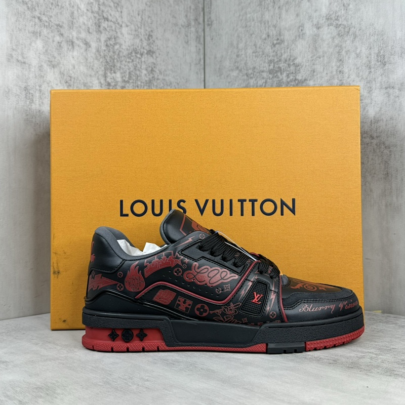 LOUIS VUITTON SNEAKERS (511)
