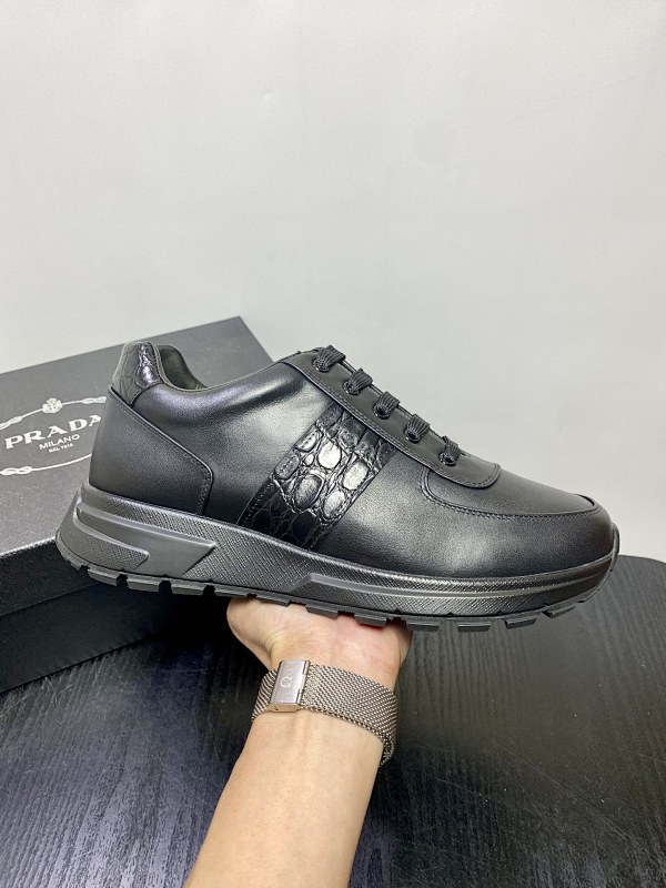 PRADA SHOES (341)