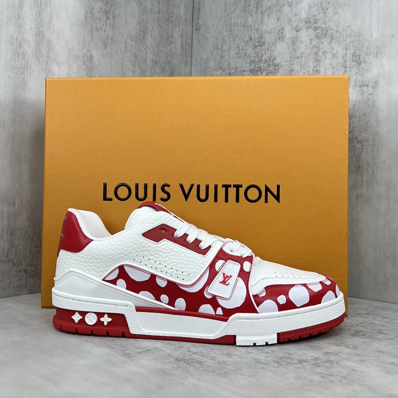 LOUIS VUITTON SHOES (574)