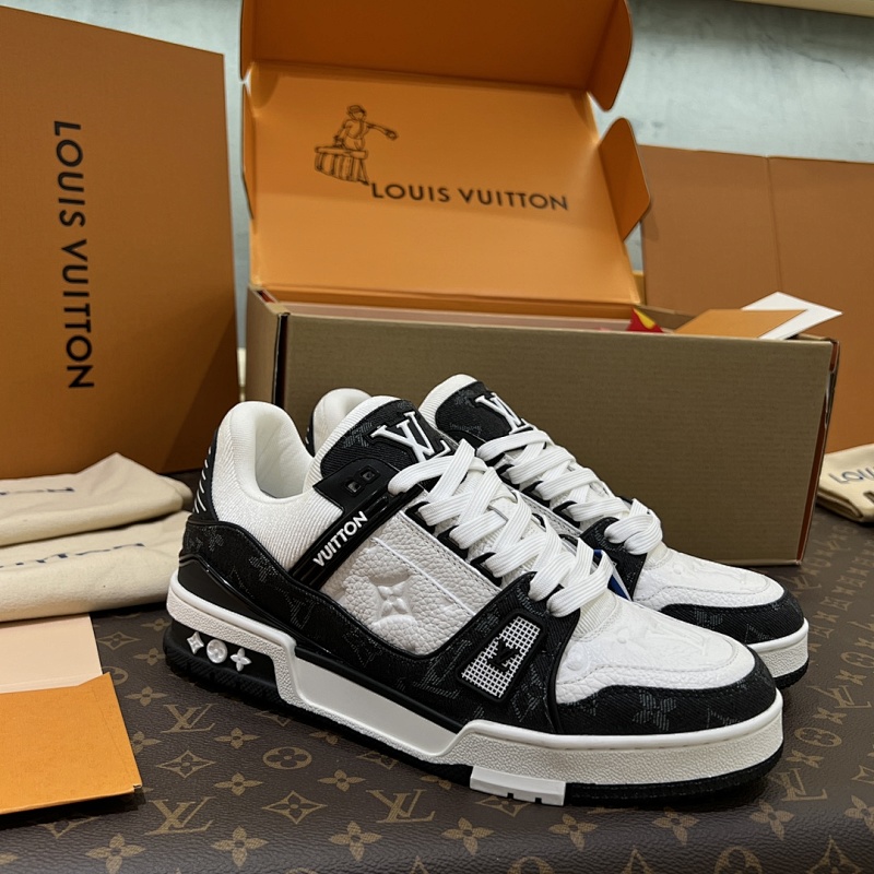 LOUIS VUITTON SHOES (4)