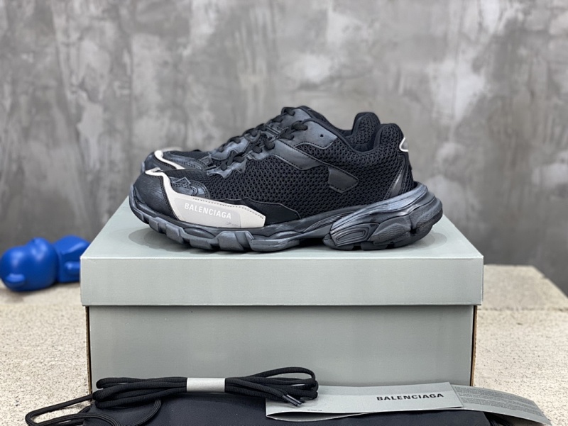 BALENCIAGA SNEAKERS (496)
