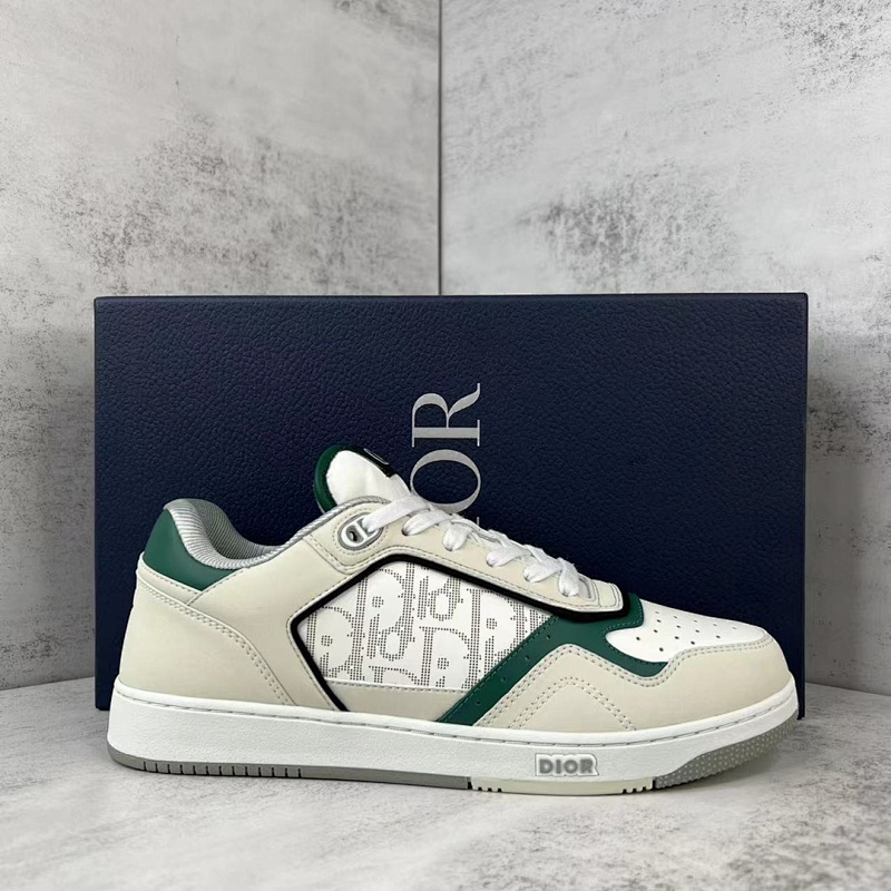 DIOR SNEAKERS (90)