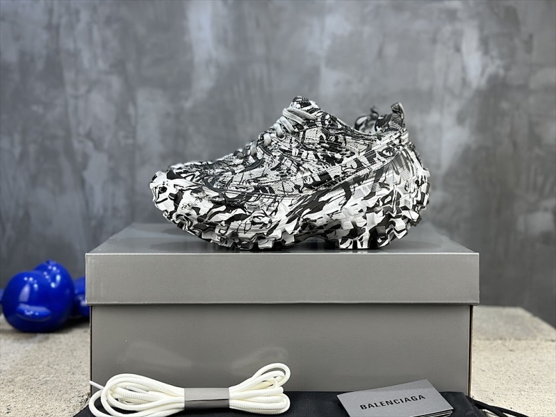 BALENCIAGA SNEAKERS (364)