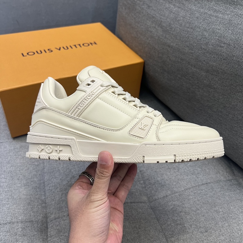 GUCCI SHOES (45)