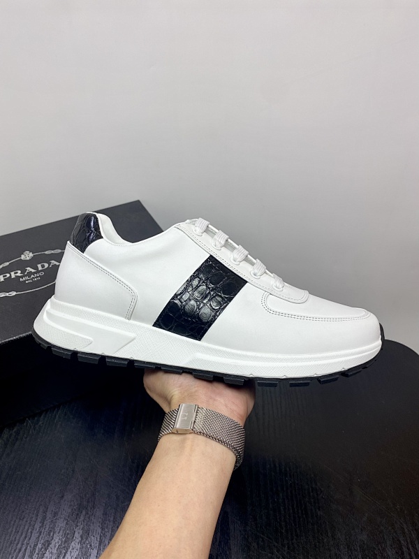 PRADA SHOES (403)