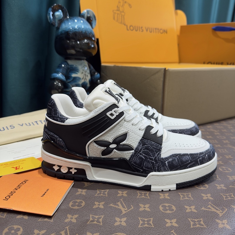 LOUIS VUITTON SHOES (98)