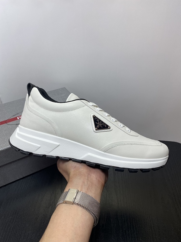 PRADA SHOES (537)