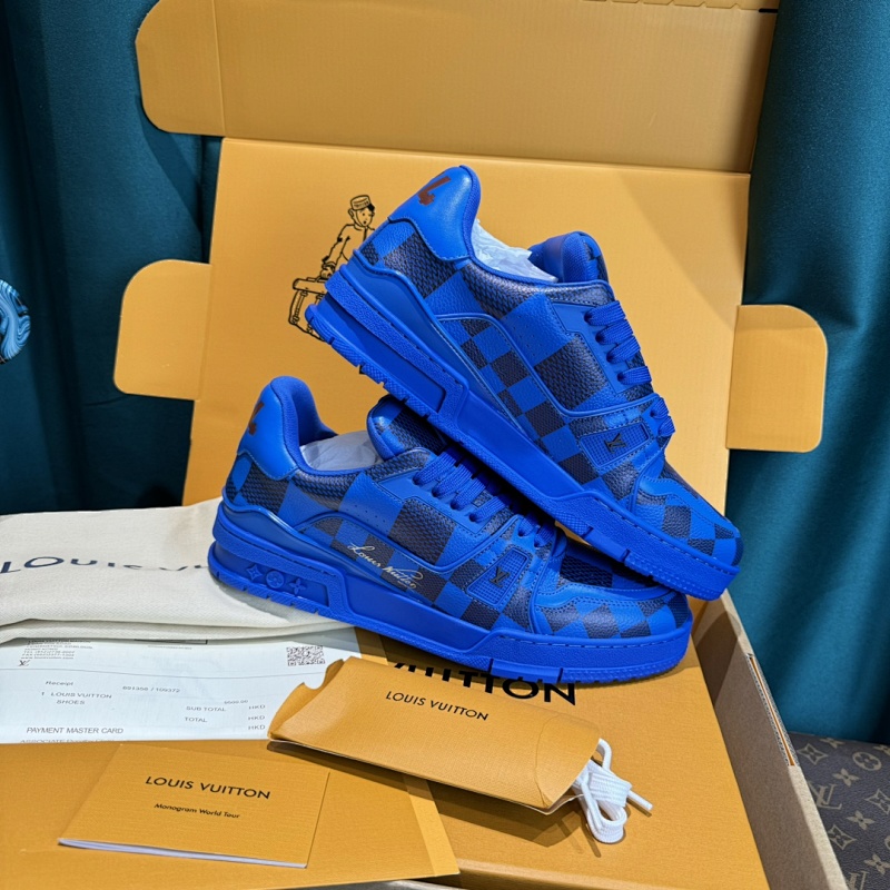 LOUIS VUITTON SNEAKERS (343)