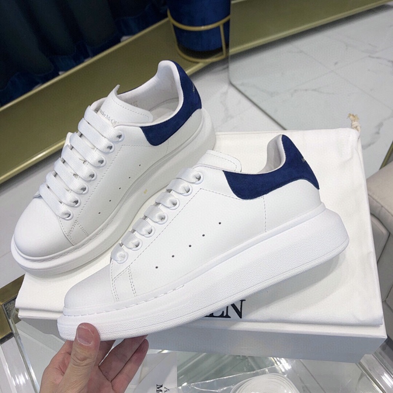 ALEXANDER MCQUEEN (77)