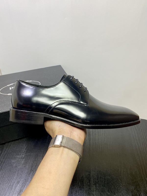 PRADA SHOES (474)