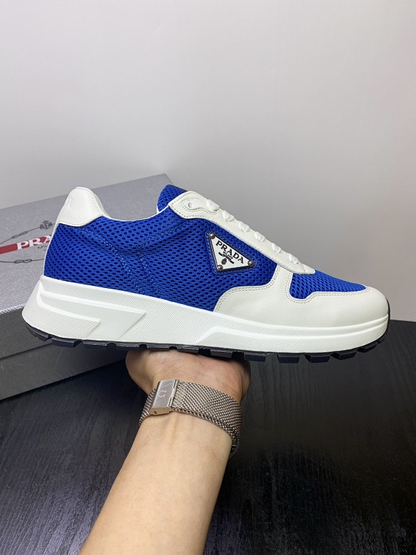 PRADA SHOES (539)