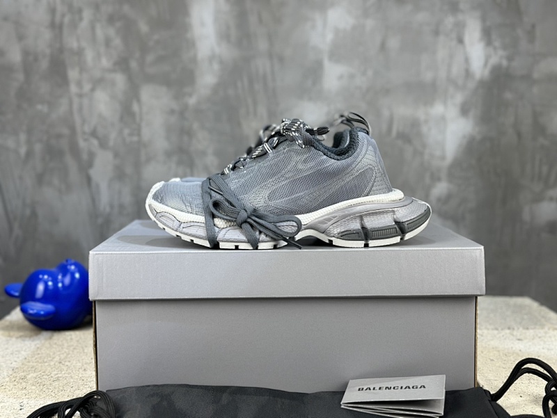 BALENCIAGA SNEAKERS (239)