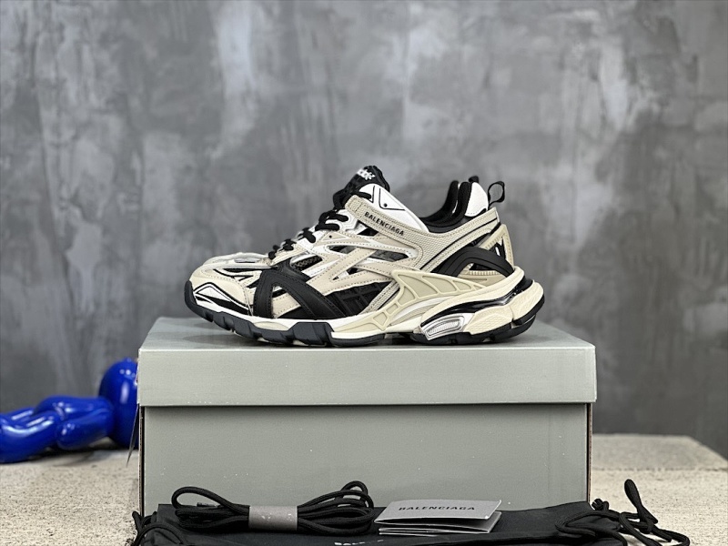 BALENCIAGA SNEAKERS (117)